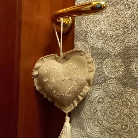 Mary Quarto em Acomodações Particulares *