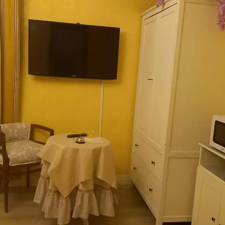 Quarto em Acomodações Particulares Mary *